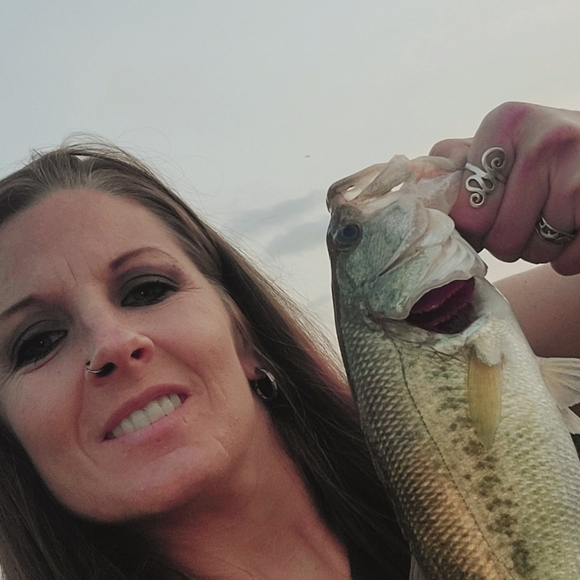 Meet your Posher, Shelley clothes that don't fit any more - Picture 4 of 6